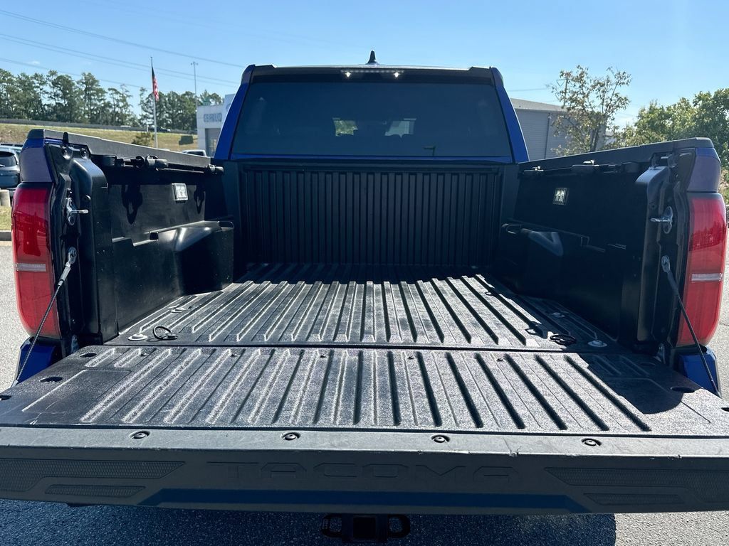 Used 2025 Toyota Tacoma SR5 RWD image 16