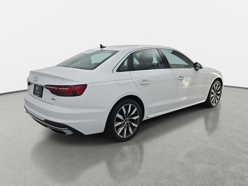 Used 2022 Audi A4 2.0T Premium Plus w/ Premium Plus Package image 5