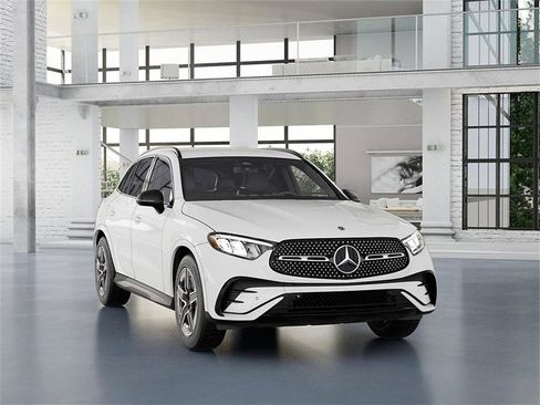 New 2026 Mercedes-Benz GLC 300 4MATIC image 9