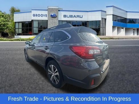 Used 2019 Subaru Outback 3.6R Limited AWD/4WD image 3