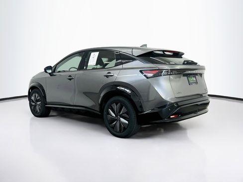 Used 2023 Nissan Ariya AWD image 5
