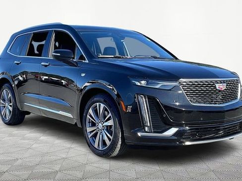 Certified 2025 Cadillac XT6 Premium Luxury image 1