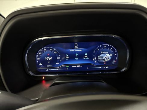 Used 2024 Chevrolet Tahoe LT image 12