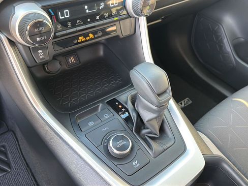 Certified 2024 Toyota RAV4 XLE AWD/4WD image 26