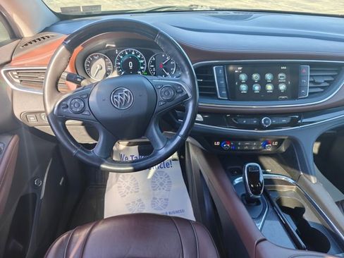 Used 2019 Buick Enclave Avenir w/ Avenir Technology Package AWD/4WD image 28
