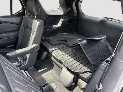 Certified 2025 Honda Pilot TrailSport image 21
