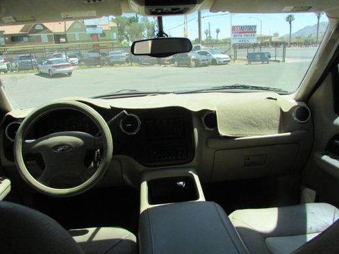 Used 2003 Ford Expedition Eddie Bauer image 34