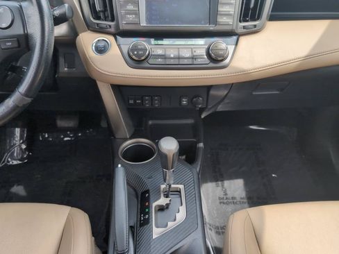 Used 2013 Toyota RAV4 Limited AWD/4WD image 16