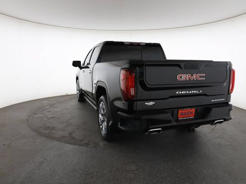 Used 2023 GMC Sierra 1500 Denali w/ Denali Reserve Package AWD/4WD image 10