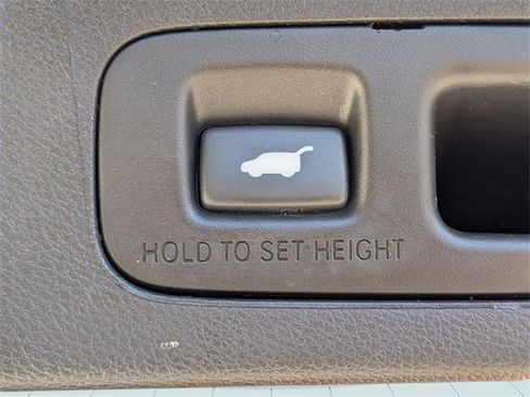 Used 2019 Honda CR-V EX-L image 16