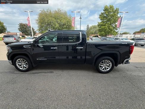 Used 2019 GMC Sierra 1500 SLT w/ SLT Premium Plus Package AWD/4WD image 9