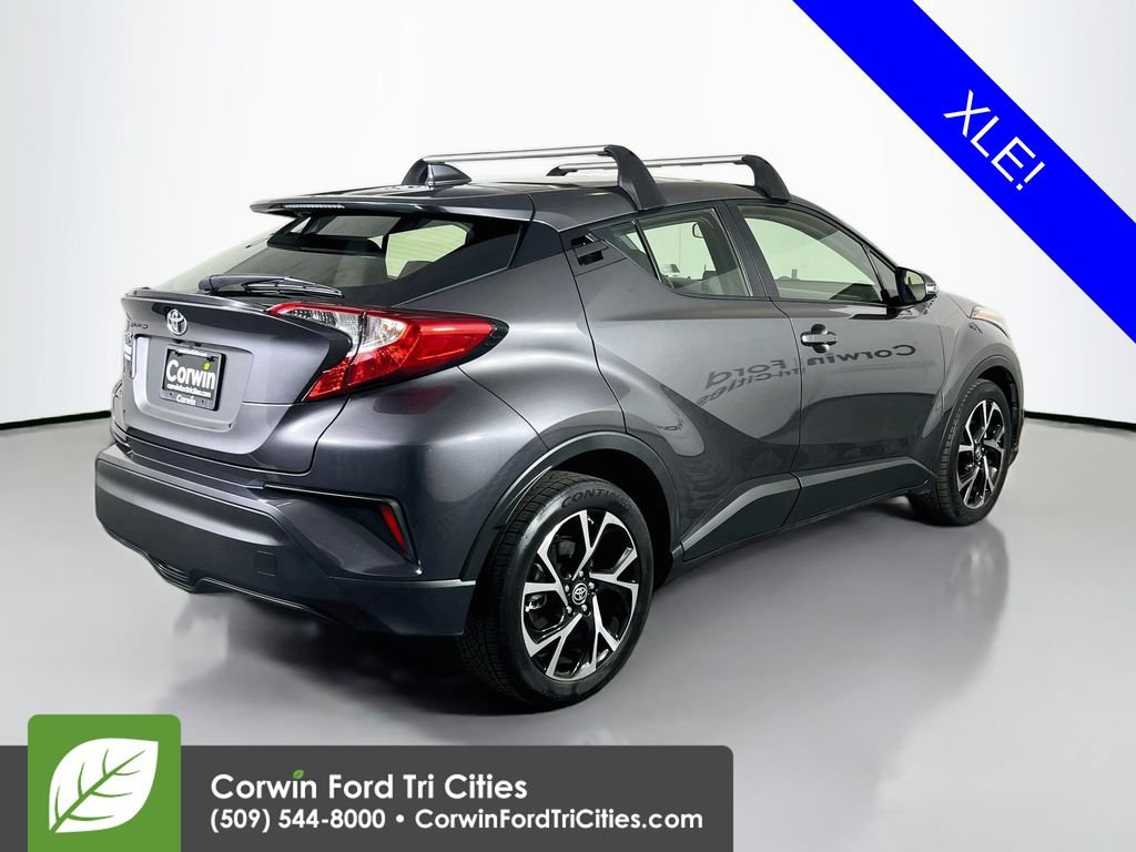 Used 2021 Toyota C-HR XLE FWD image 15