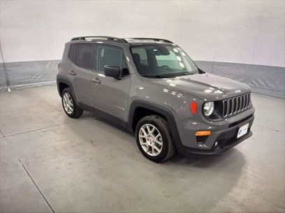 Certified 2022 Jeep Renegade Latitude w/ Convenience Group