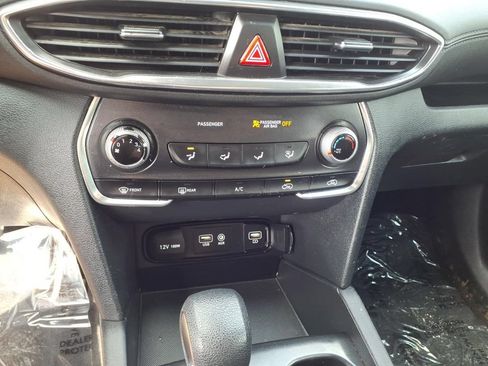 Used 2019 Hyundai Santa Fe SE FWD image 14