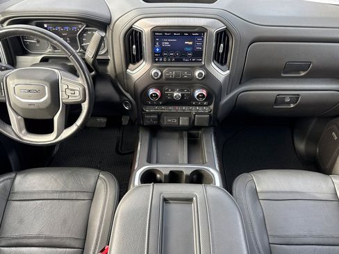 Certified 2022 GMC Sierra 2500 Denali image 14