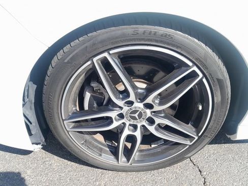 Certified 2018 Mercedes-Benz CLA 250 4MATIC image 20