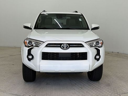 Used 2024 Toyota 4Runner SR5 Premium w/ Moonroof Package AWD/4WD image 6