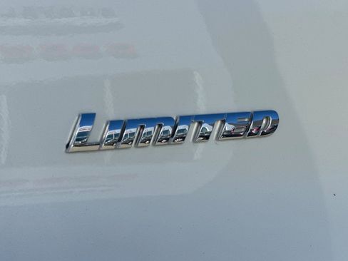 Used 2022 Toyota 4Runner Limited image 35