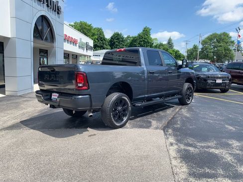Used 2025 RAM 2500 Big Horn AWD/4WD image 7