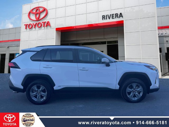 Certified 2025 Toyota RAV4 XLE w/ Convenience Package AWD/4WD image 6