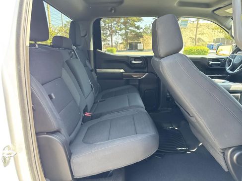 Used 2022 Chevrolet Silverado 1500 RST w/ Redline Edition image 36