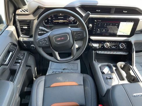 New 2026 GMC Sierra 2500 AT4 w/ AT4 Premium Plus Package image 6