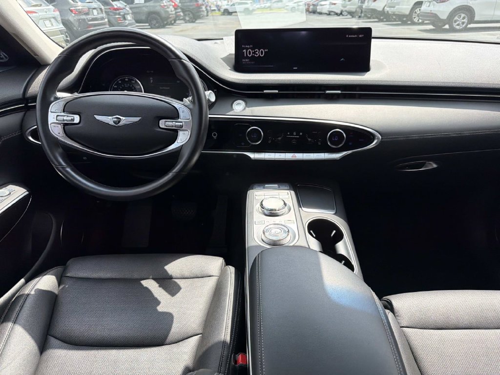 Used 2022 Genesis GV70 2.5T AWD/4WD image 17