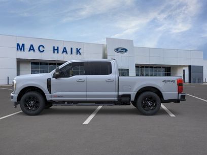 New 2026 Ford F250 Lariat w/ Black Appearance Package