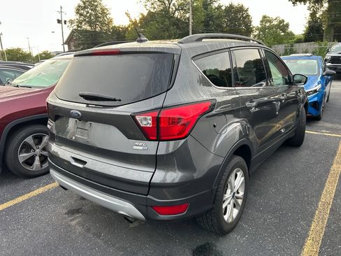 Used 2019 Ford Escape SEL AWD/4WD image 6