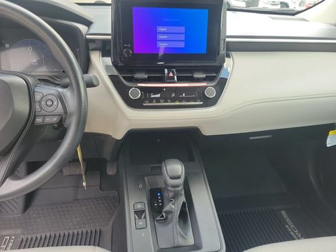 Certified 2026 Toyota Corolla Cross L FWD image 22