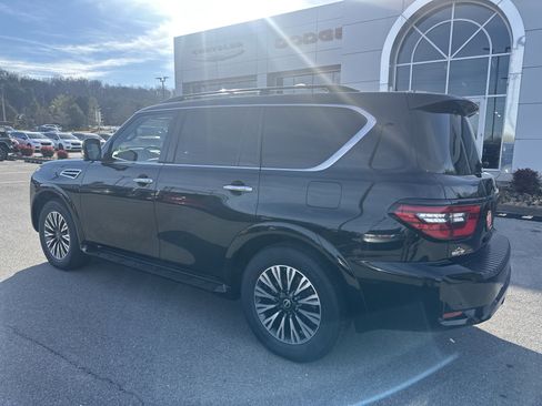 Used 2021 Nissan Armada SL w/ Midnight Edition Package image 10