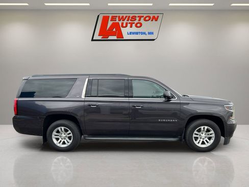 Used 2015 Chevrolet Suburban LT w/ Luxury Package AWD/4WD image 13