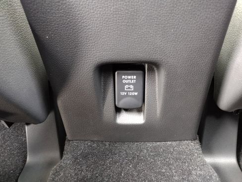 New 2026 Mitsubishi Eclipse Cross LE image 24