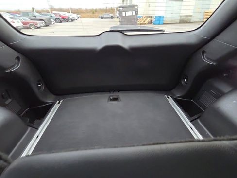 Used 2020 Chevrolet Blazer Premier w/ Driver Confidence II Package image 12