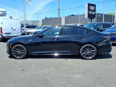 Used 2025 Cadillac CT5 V AWD/4WD image 8