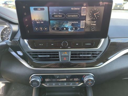 New 2025 Nissan Altima 2.5 SR w/ SR Premium Package image 26