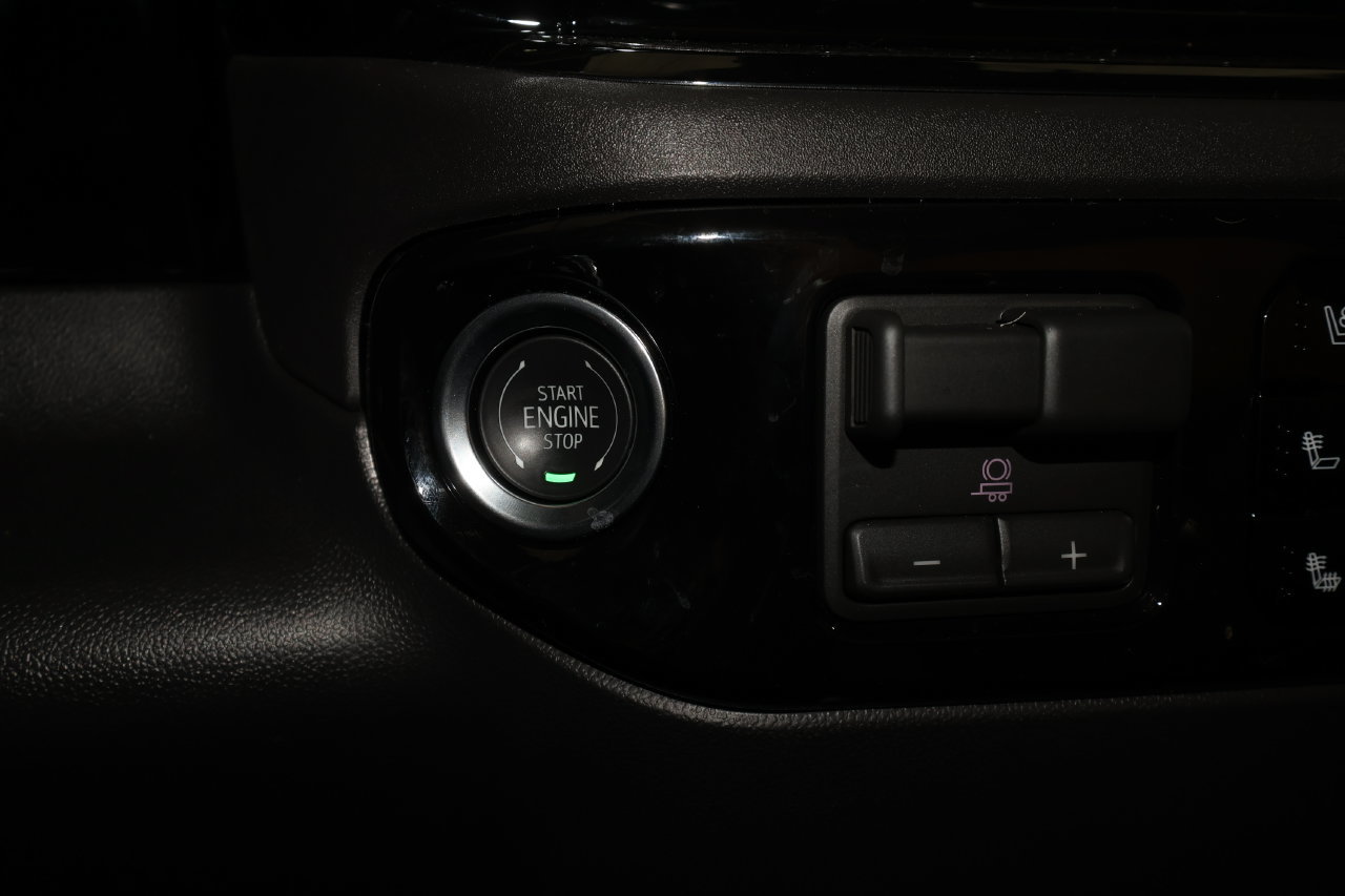 Certified 2026 Chevrolet Silverado 1500 ZR2 w/ LPO, Dark Essentials Package AWD/4WD image 18