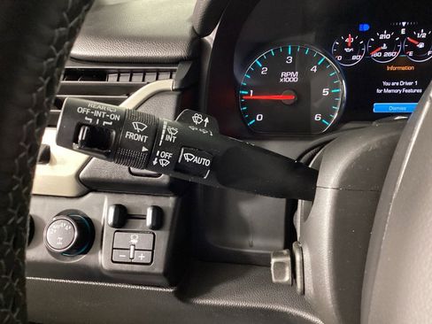 Used 2020 GMC Yukon XL Denali w/ Open Road Package image 23