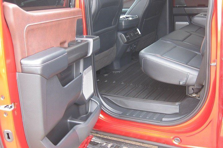 Used 2023 Ford F150 Lariat AWD/4WD image 11