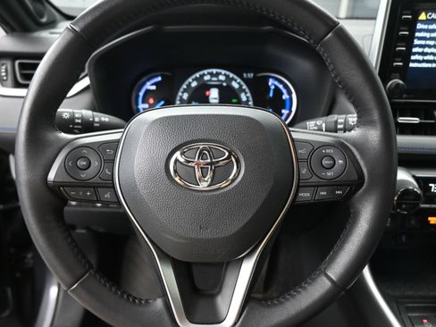 Used 2021 Toyota RAV4 XSE image 11