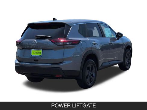 New 2026 Nissan Rogue SV FWD image 9