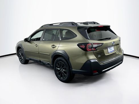 Used 2023 Subaru Outback Onyx Edition AWD/4WD image 7