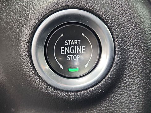 Used 2024 Chevrolet Silverado 1500 Custom RWD image 16