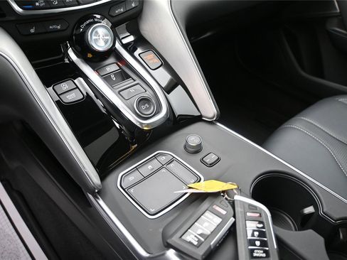 Certified 2024 Acura TLX w/ Technology Package FWD image 5