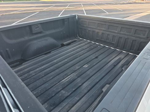 Used 2018 GMC Sierra 1500 SLT image 22