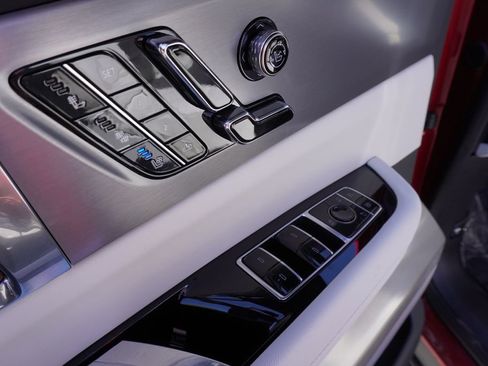 New 2026 Cadillac Vistiq Sport AWD/4WD image 17