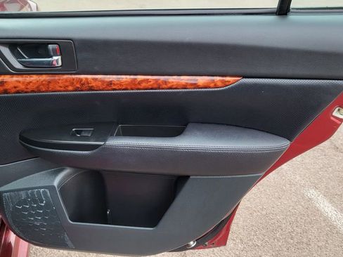 Used 2012 Subaru Legacy 3.6R Limited image 18