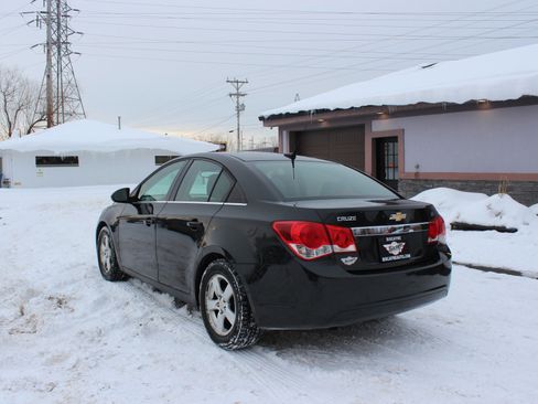 Used 2014 Chevrolet Cruze LT image 8