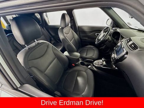Used 2015 Kia Soul ! w/ Sun & Sound Package FWD image 24