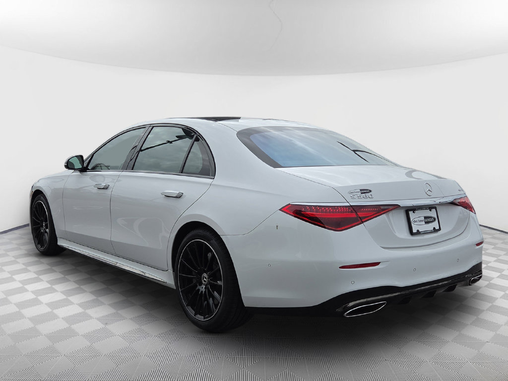 Used 2024 Mercedes-Benz S 580 4MATIC Sedan image 6